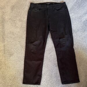 Lucky Brand Dark Wash Black Jeans. 33x30.